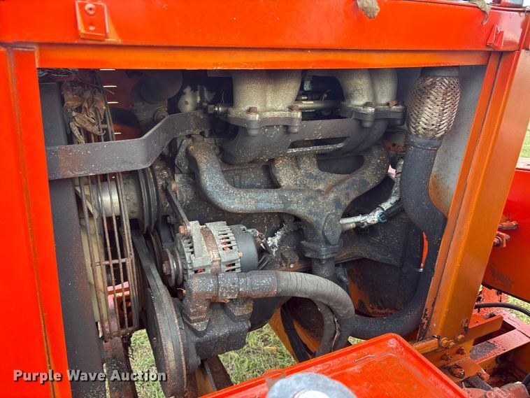 image for item EA7561 Morbark Beever M12RX wood chipper