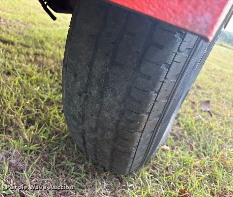 image for item EA7561 Morbark Beever M12RX wood chipper