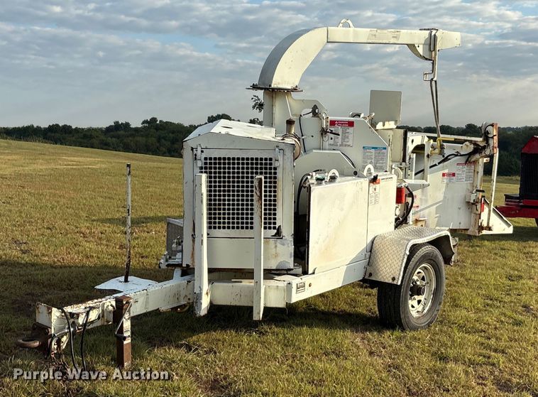 image for item EA7562 Bandit 200XP wood chipper