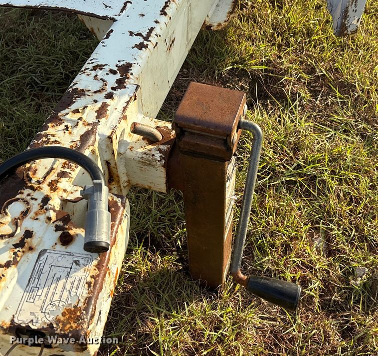 image for item EA7562 Bandit 200XP wood chipper