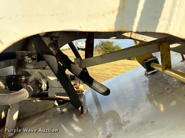 image for item EA7562 Bandit 200XP wood chipper