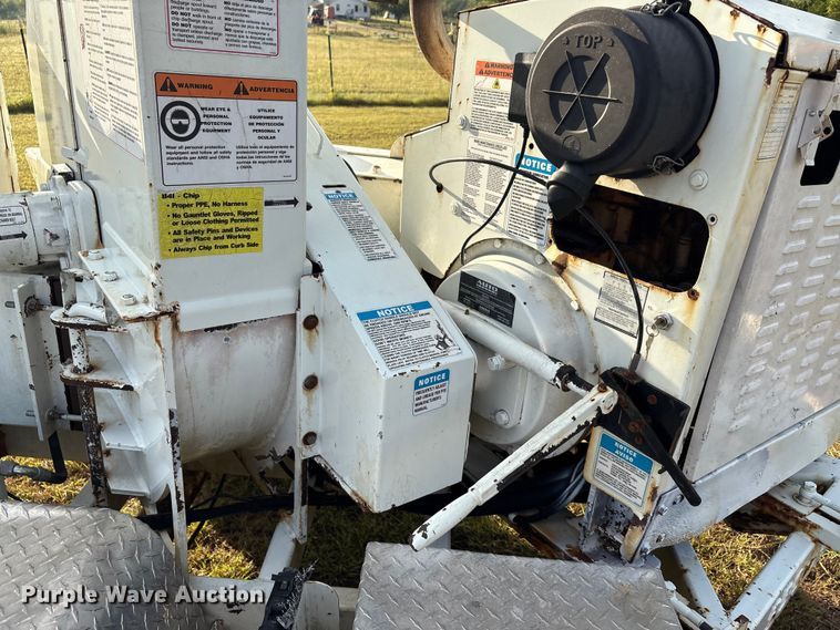 image for item EA7562 Bandit 200XP wood chipper