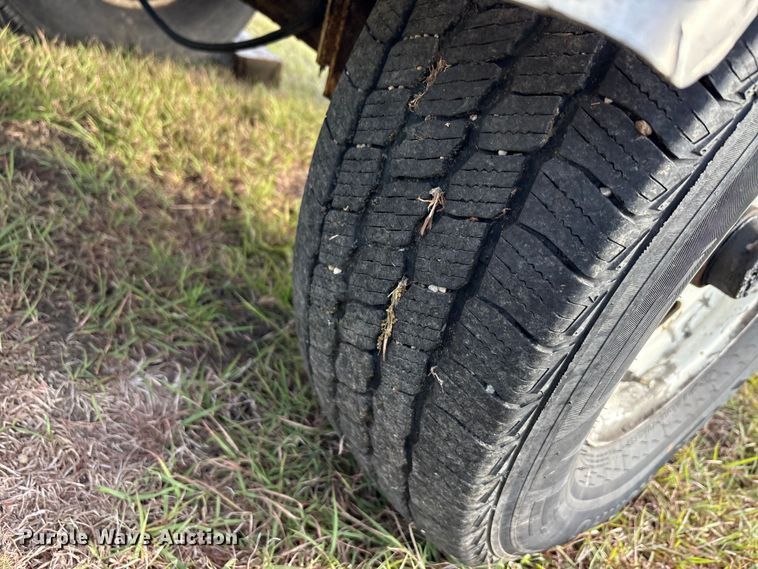 image for item EA7562 Bandit 200XP wood chipper