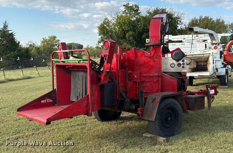 image for item EA7563 2013 Altec DC1317 wood chipper