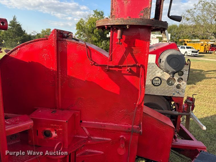 image for item EA7563 2013 Altec DC1317 wood chipper