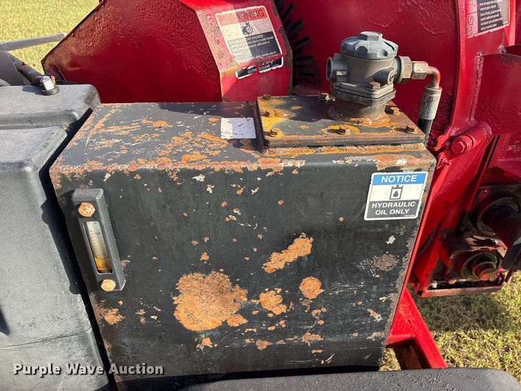 image for item EA7563 2013 Altec DC1317 wood chipper