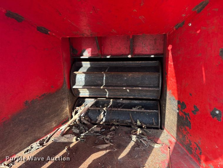 image for item EA7563 2013 Altec DC1317 wood chipper