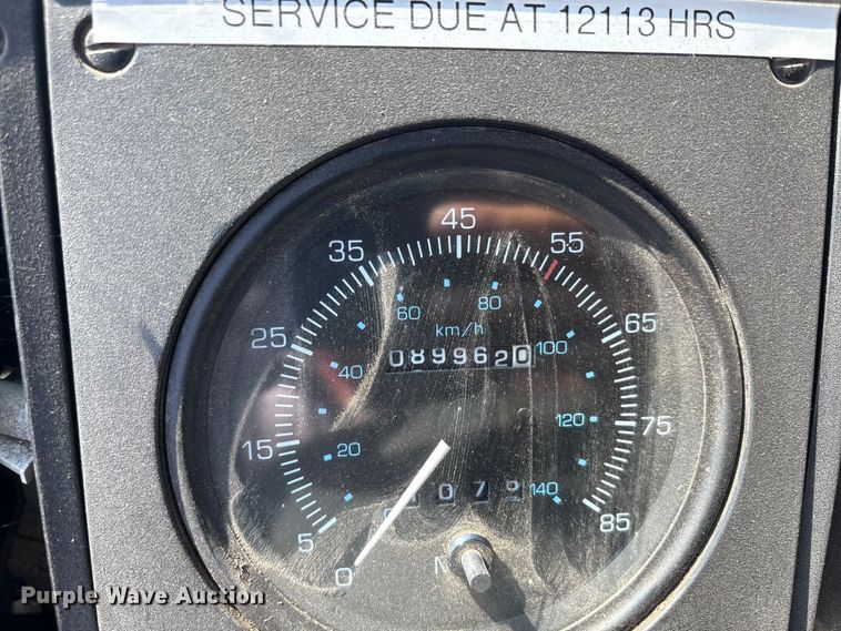 image for item EA7564 2002 Sterling SC8000 sweeper