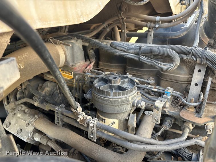 image for item EA7564 2002 Sterling SC8000 sweeper