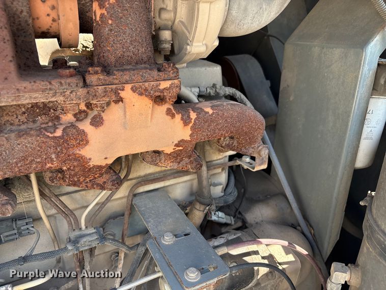 image for item EA7564 2002 Sterling SC8000 sweeper