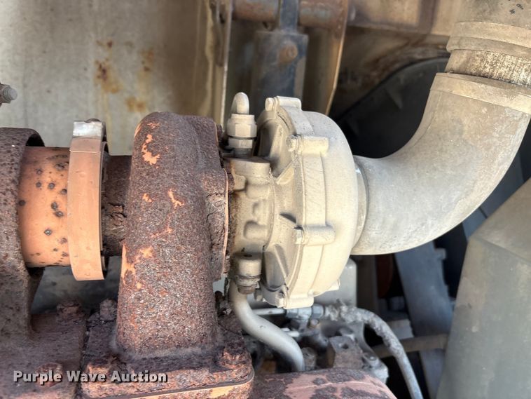 image for item EA7564 2002 Sterling SC8000 sweeper