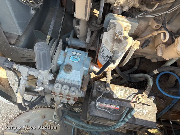 image for item EA7564 2002 Sterling SC8000 sweeper