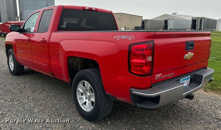 image for item EB2870 2016 Chevrolet Silverado 1500 LT Double Cab pickup truck