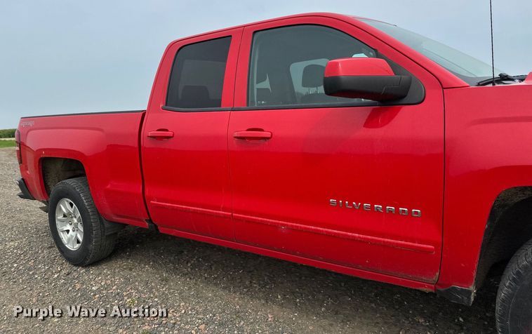 image for item EB2870 2016 Chevrolet Silverado 1500 LT Double Cab pickup truck