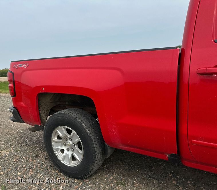image for item EB2870 2016 Chevrolet Silverado 1500 LT Double Cab pickup truck