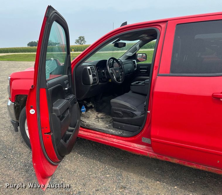 image for item EB2870 2016 Chevrolet Silverado 1500 LT Double Cab pickup truck