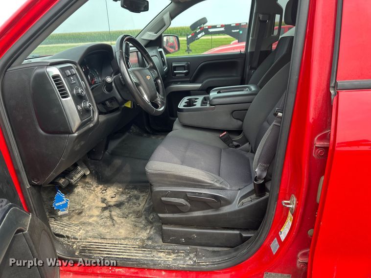 image for item EB2870 2016 Chevrolet Silverado 1500 LT Double Cab pickup truck