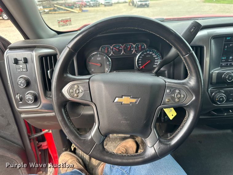 image for item EB2870 2016 Chevrolet Silverado 1500 LT Double Cab pickup truck