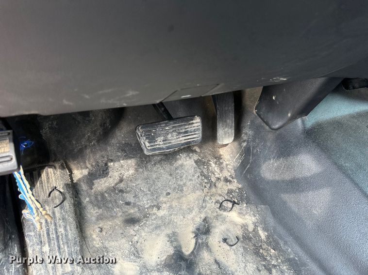 image for item EB2870 2016 Chevrolet Silverado 1500 LT Double Cab pickup truck