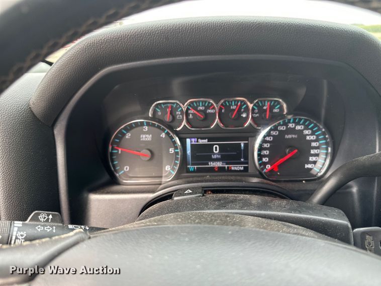 image for item EB2870 2016 Chevrolet Silverado 1500 LT Double Cab pickup truck