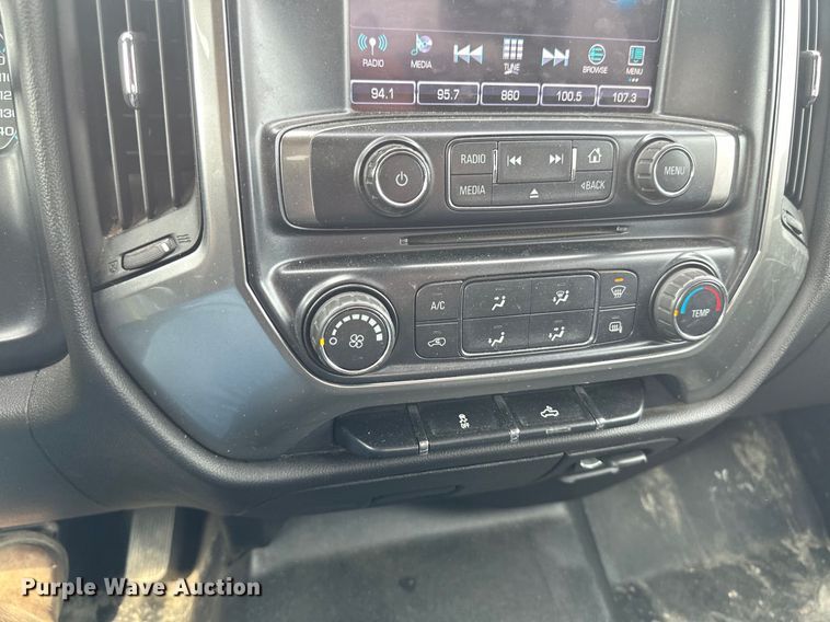 image for item EB2870 2016 Chevrolet Silverado 1500 LT Double Cab pickup truck