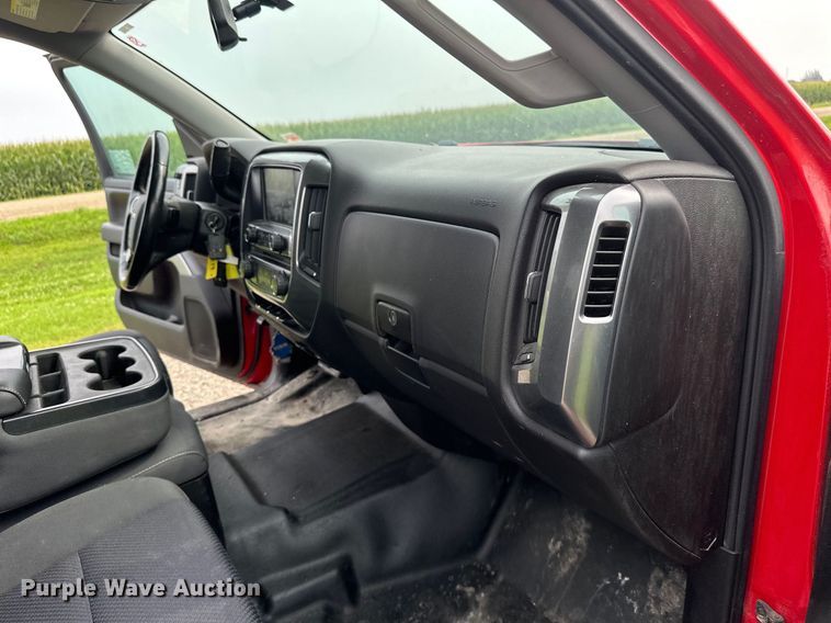 image for item EB2870 2016 Chevrolet Silverado 1500 LT Double Cab pickup truck