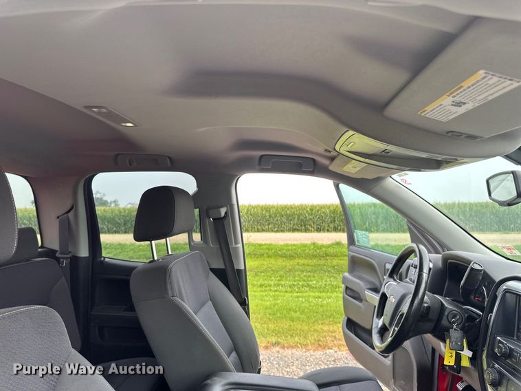 image for item EB2870 2016 Chevrolet Silverado 1500 LT Double Cab pickup truck