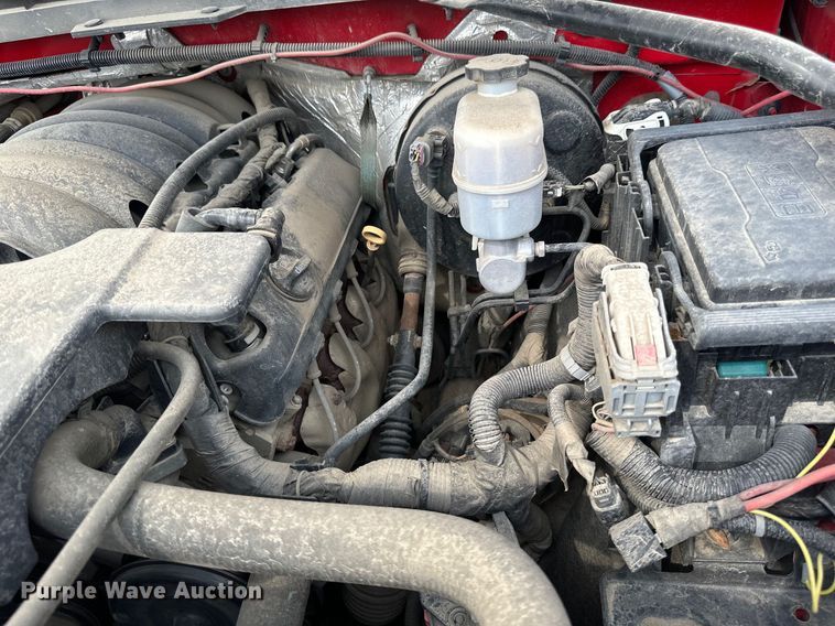 image for item EB2870 2016 Chevrolet Silverado 1500 LT Double Cab pickup truck