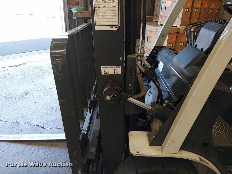 image for item EC1189 2017 UniCarriers PF50 forklift