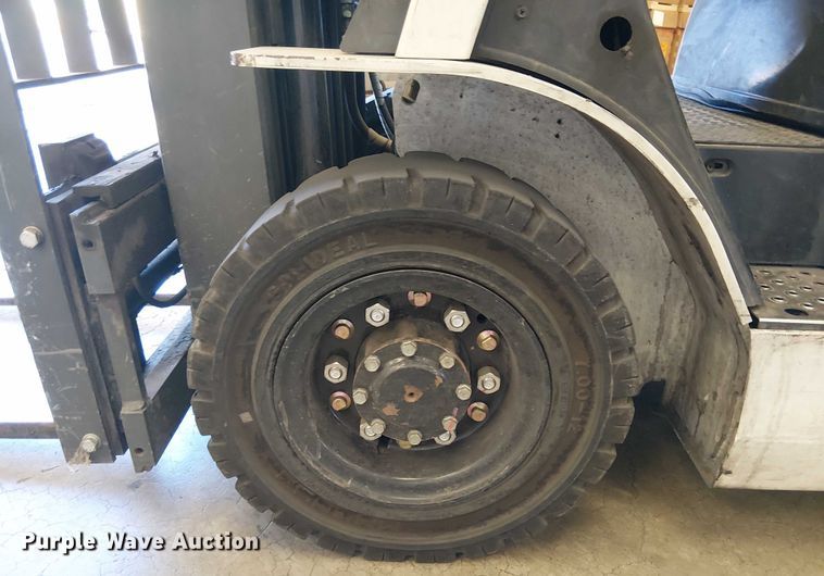 image for item EC1189 2017 UniCarriers PF50 forklift