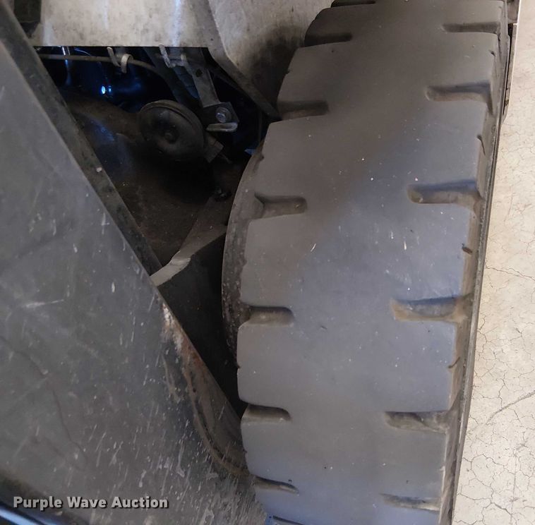 image for item EC1189 2017 UniCarriers PF50 forklift