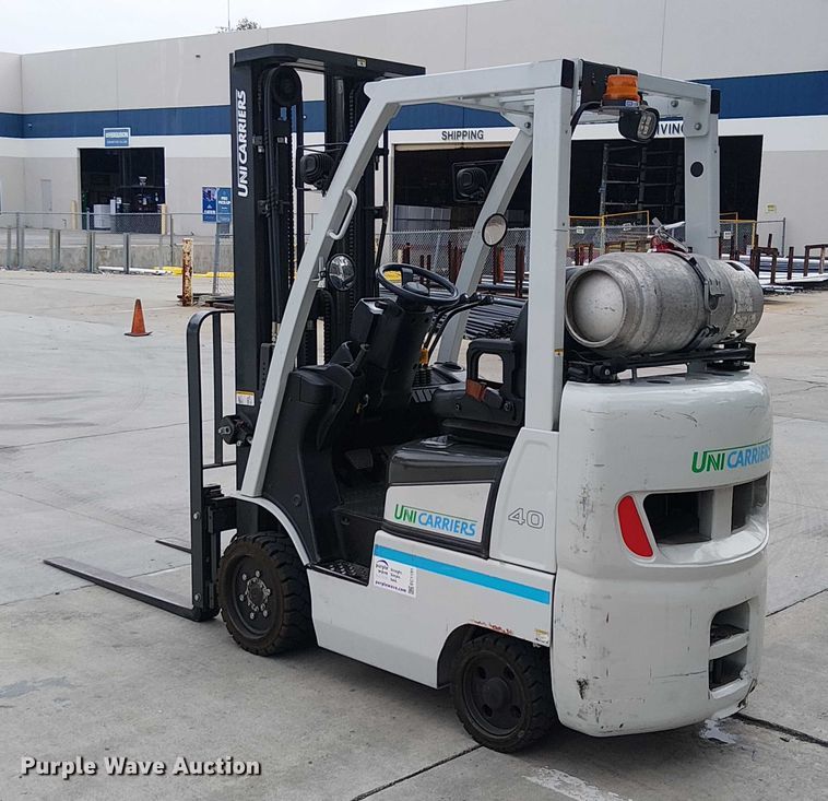 image for item EC1191 2017 UniCarriers CFS40 forklift