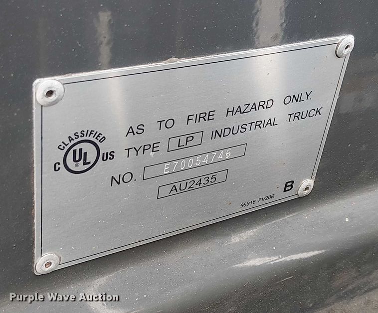 image for item EC1191 2017 UniCarriers CFS40 forklift