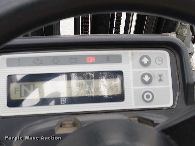 image for item EC1191 2017 UniCarriers CFS40 forklift