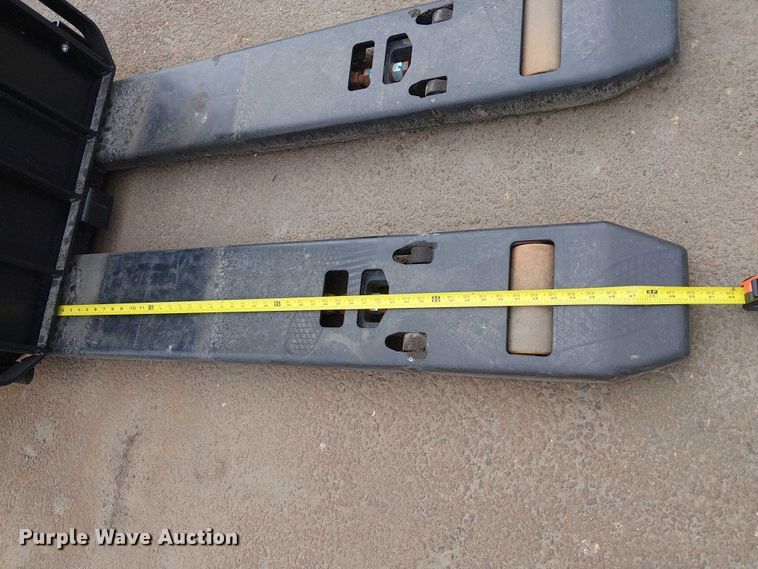 image for item EC1218 2023 Hyster B60ZAC2 pallet jack