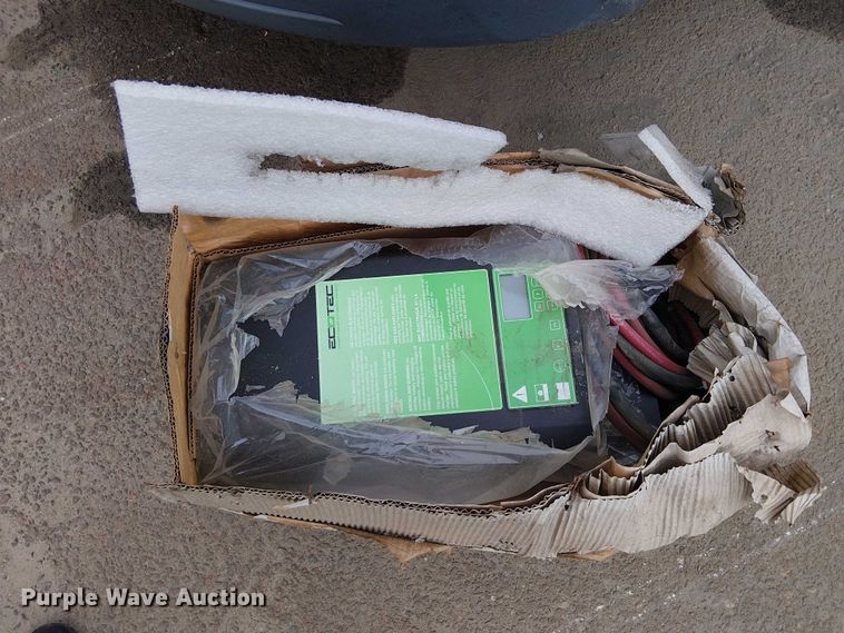 image for item EC1218 2023 Hyster B60ZAC2 pallet jack