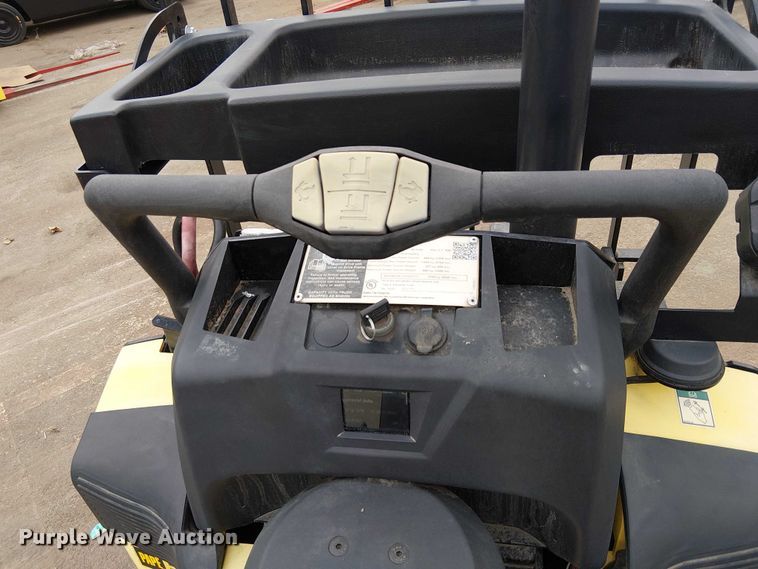 image for item EC1219 2023 Hyster B60ZAC2 pallet jack