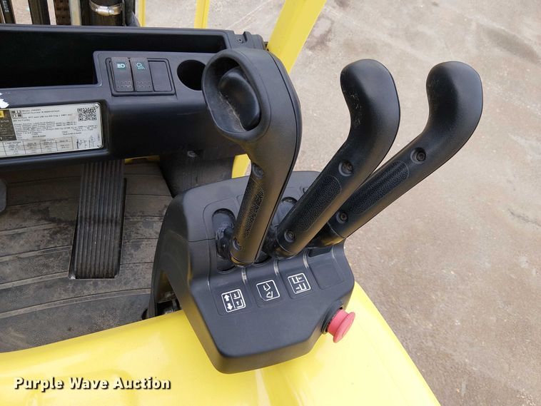 image for item EC1220 2023 Hyster J35XNT forklift