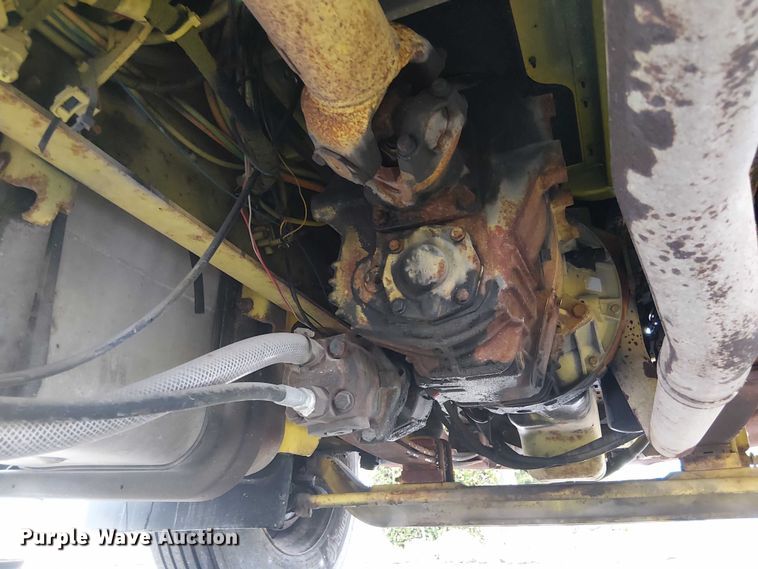 image for item EC3824 2007 International 4300 dump truck