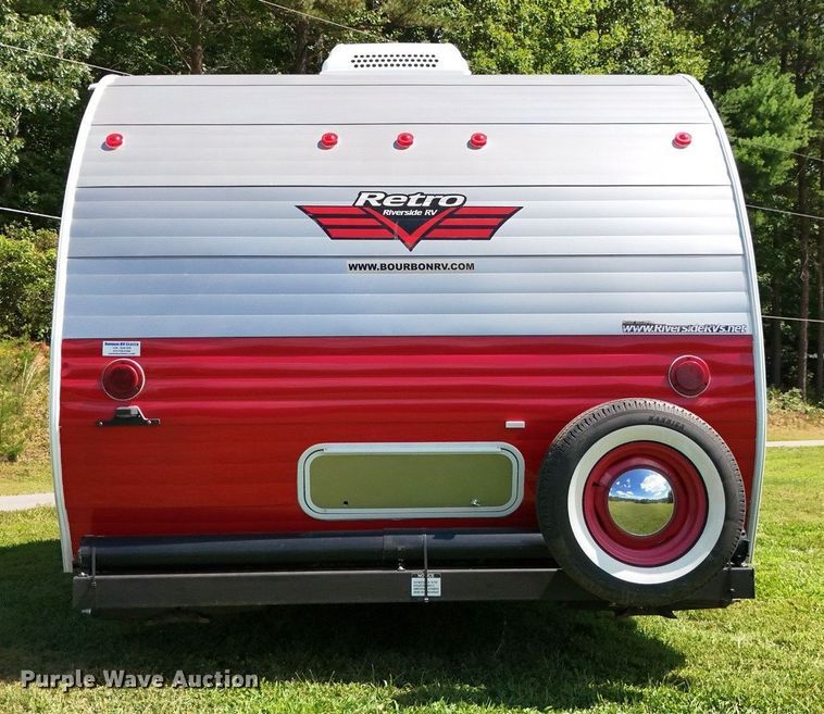 image for item EC3849 2017 Riverside Retro 177SE White Water camper