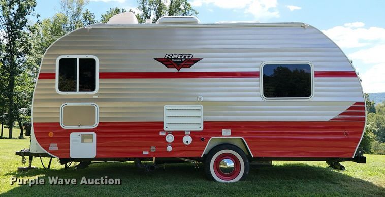 image for item EC3849 2017 Riverside Retro 177SE White Water camper