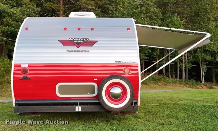 image for item EC3849 2017 Riverside Retro 177SE White Water camper