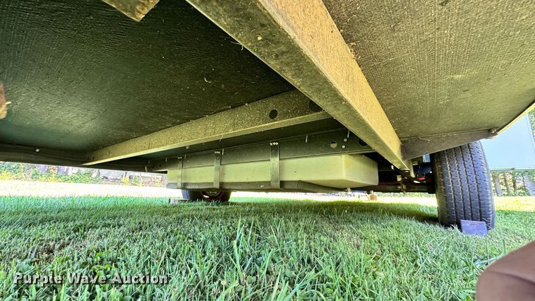 image for item EC3849 2017 Riverside Retro 177SE White Water camper