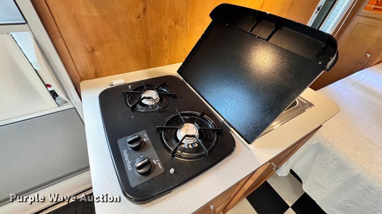 image for item EC3849 2017 Riverside Retro 177SE White Water camper