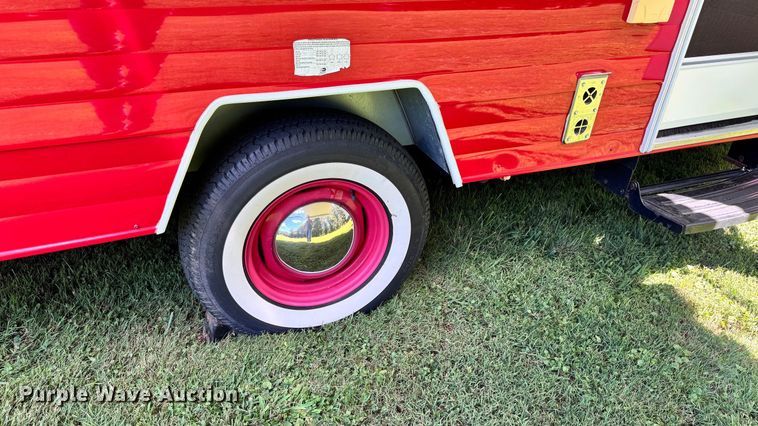 image for item EC3849 2017 Riverside Retro 177SE White Water camper