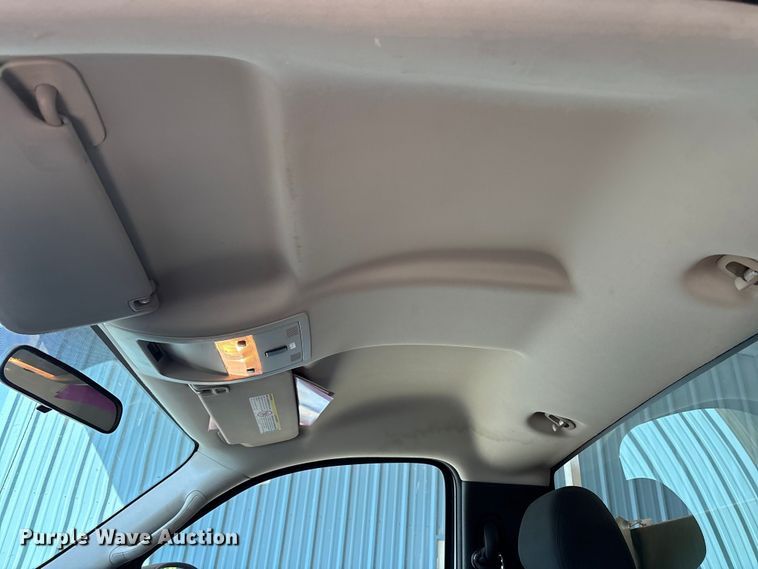 image for item EC4430 2013 Chevrolet Silverado 2500HD utility bed pickup truck