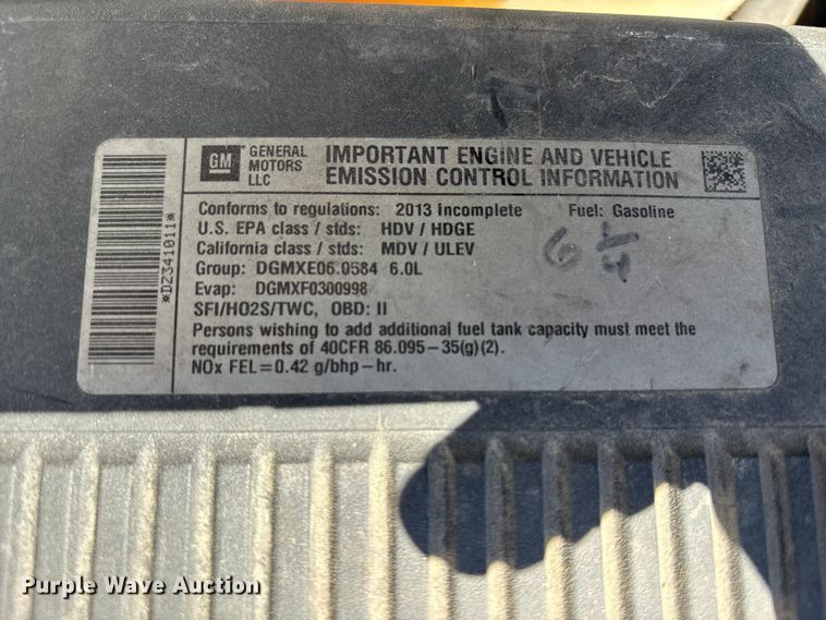 image for item EC4430 2013 Chevrolet Silverado 2500HD utility bed pickup truck