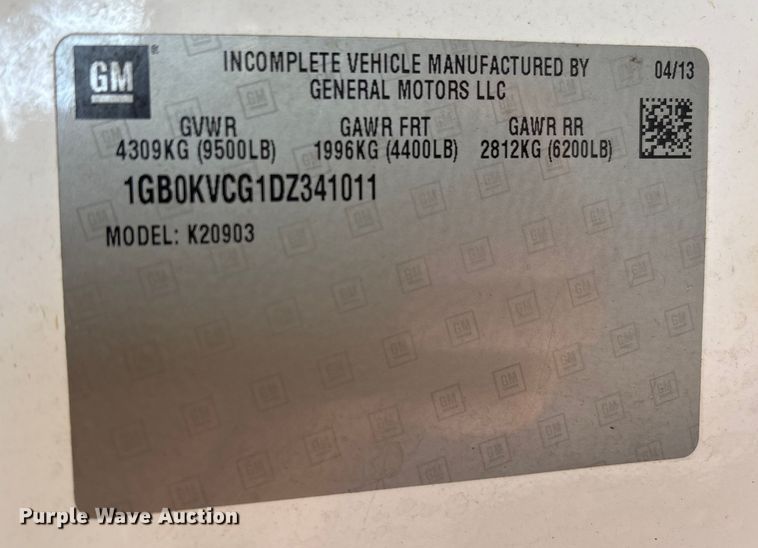 image for item EC4430 2013 Chevrolet Silverado 2500HD utility bed pickup truck