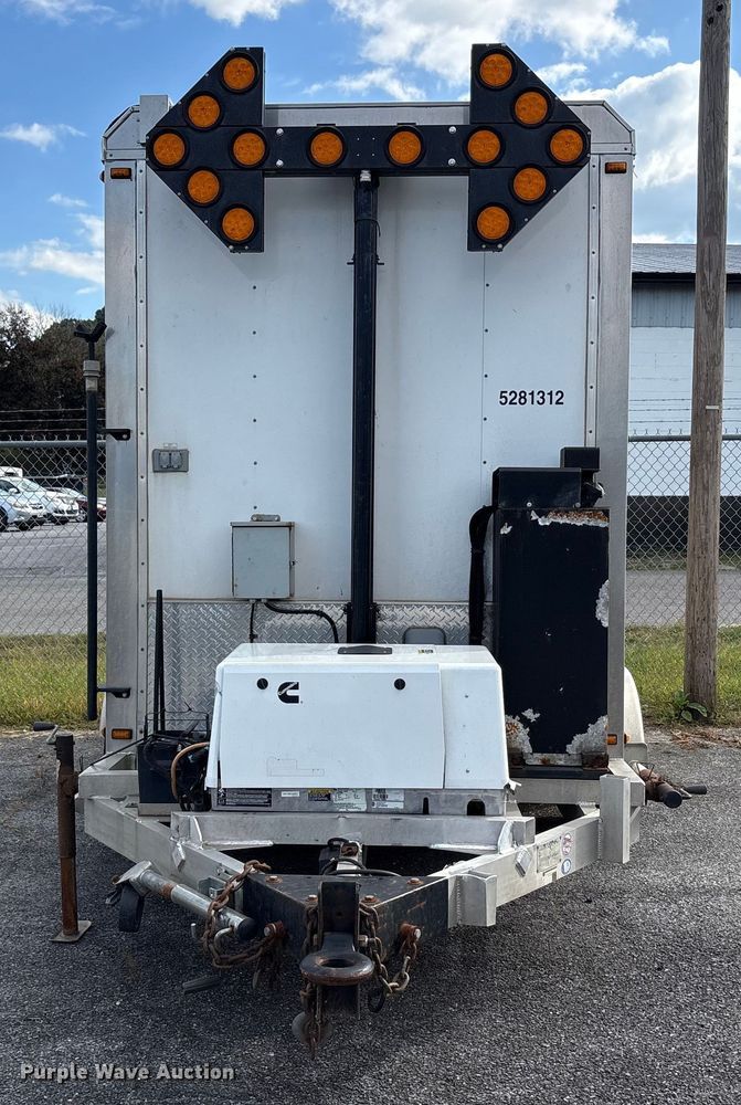 image for item EC4441 2013 Team Fenex Fost 6 fiber optic splicing trailer