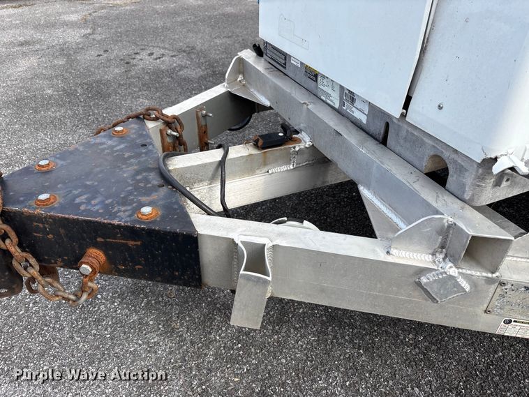 image for item EC4441 2013 Team Fenex Fost 6 fiber optic splicing trailer